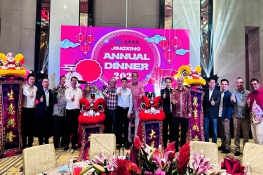 龍行千里 不忘初心 | 景興紙業(yè)全資子公司景興控股（馬）有限公司年會盛典點燃2024！